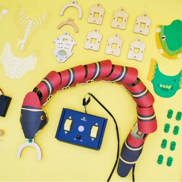 New Remote controlled Snake Robot Kiwi Co. KiwiCo LED Circuits Biology Snakes - Picture 11 of 14